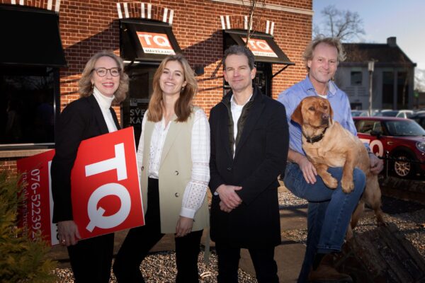 Teamfoto van TQ Makelaars Breda-Ulvenhout
