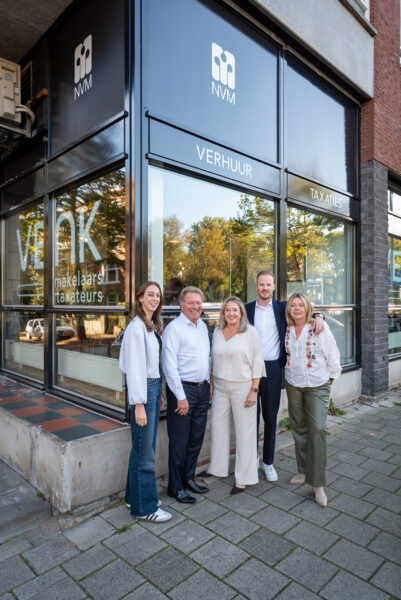 Teamfoto van VENK makelaars taxateurs