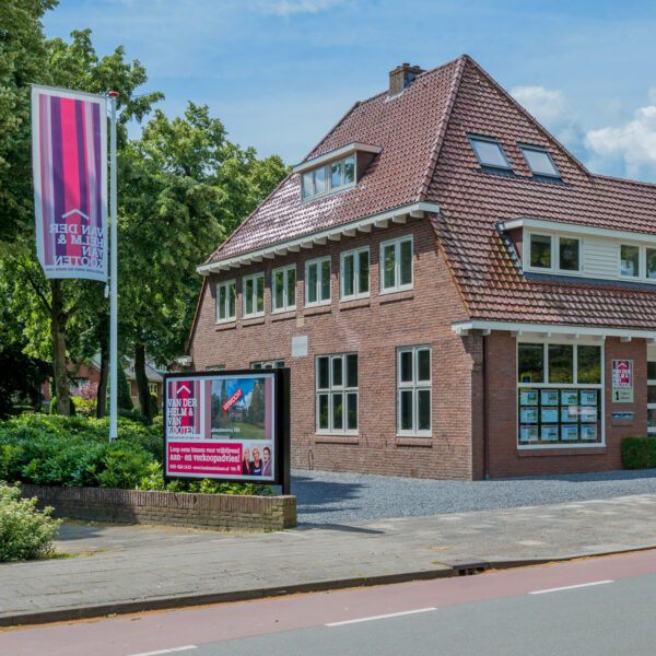 Teamfoto van Van der Helm & Co Makelaars